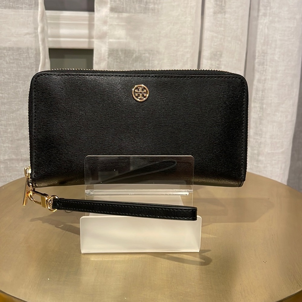 Tory Burch Wristlet Robinson Wallet